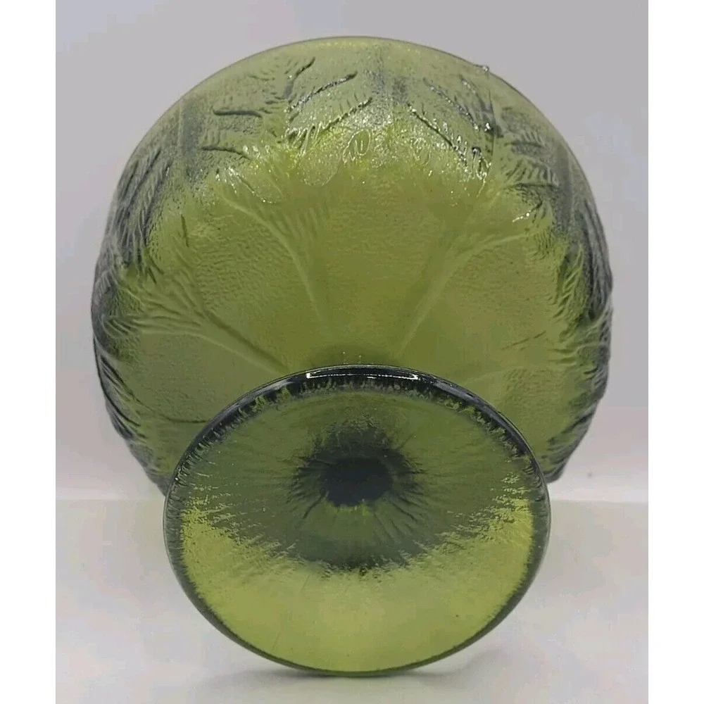Vintage FTD Avacado Green Glass Footed Dish Oak‎ Leaf Pattern
